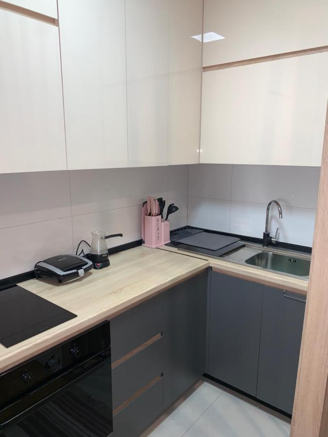 Pink Modern Apartment Скоп'є Екстер'єр фото