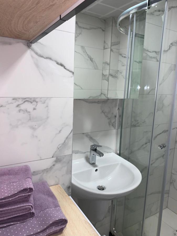 Pink Modern Apartment Скоп'є Екстер'єр фото
