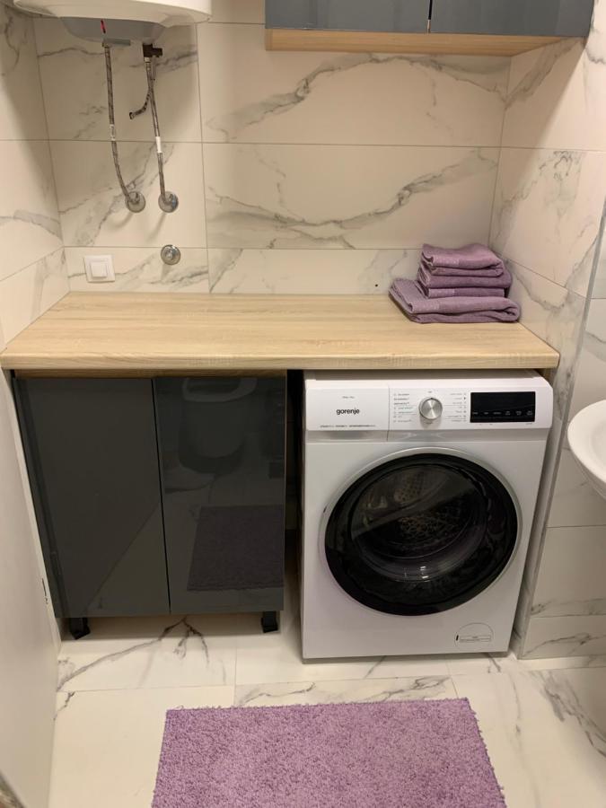 Pink Modern Apartment Скоп'є Екстер'єр фото